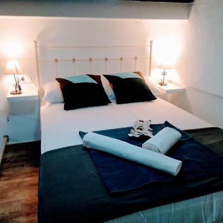 Wish Suite Barrio De Leon En Triana Séville Extérieur photo